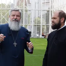 Copiii bolnavi, ambasadorii lui Dumnezeu: Pr. Vasile Ioana susține meciul caritabil pentru copiii de la Spitalul Fundeni