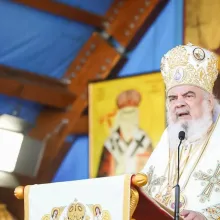 Patriarhul despre harul biruitor prin isihasm: Sf. Grigorie Palama, rod al îndemnului Ap. Pavel la rugăciune neîncetată