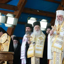 Moaștele Sf. Grigorie Palama au ajuns pe Colina Bucuriei: Ne cheamă la împreună-lucrare cu Dumnezeu, spune Patriarhul