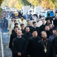 Calea Sfinților: Pelerinii Sfântului Dimitrie au umplut din nou străzile capitalei