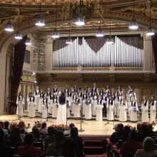 Corul de copii și tineret al Patriarhiei Române va susține două concerte cu ocazia Zilei Naționale a României