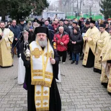PS Timotei Prahoveanul i-a pomenit pe Eroii Revoluției: Ne rugăm ca jertfa lor să fie primită