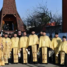 Popești Leordeni: Au fost oficiate mai multe slujbe de pomenire pentru Eroii Revoluției