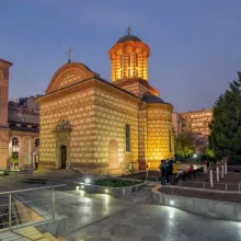 Biserica Sfântul Anton – Curtea veche își va serba marți hramul (Program)