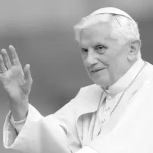 Patriarhul României transmite condoleanțe după decesul Papei emerit Benedict al XVI-lea