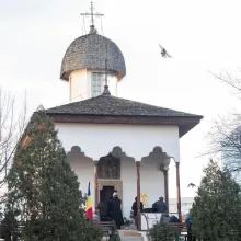 Hram la Biserica Bucur Ciobanul, a cărei întemeiere, ca și cea a Bucureștilor, se pierde în negura vremurilor