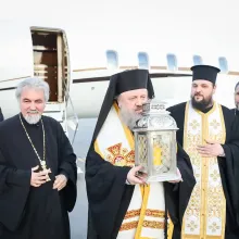 Sfânta Lumină a fost adusă în România