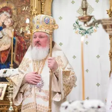 Vinerea Luminată la Catedrala Patriarhală: De ce Evangheliștii nu spun că Maica Domnului este primul martor al Învierii