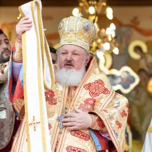 Este nevoie de lumina Evangheliei mai mult ca niciodată: PS Varlaam la hirotonia oficiată în Paraclisul Catedralei Naționale