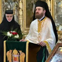 Arhim. Dionisie la hramul Mănăstirii Pasărea: Duhul Sfânt confirmă și-L comunică oamenilor pe Fiul lui Dumnezeu