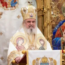 Prin Duminica Tuturor Sfinţilor înţelegem mai bine că vocaţia cea mai mare a omului este dobândirea sfinţeniei