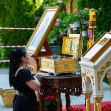 Moaște și veșminte ale Sf. Ioan Iacob vor fi așezate pentru închinare la Paraclisul Catedralei Naționale
