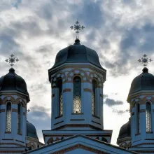 Hramul Parohiei Zlătari în imagini: O sărbătoare care ne cheamă să ascultăm cuvântul Domnului