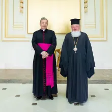 Reprezentantul Nunțiaturii Apostolice din București în vizită de curtoazie la Patriarhia Română