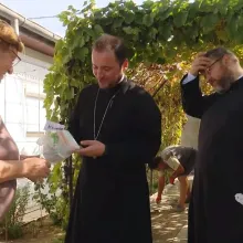 Federația Filantropia a ajutat vârstnicii dintr-o comună din județul Ilfov