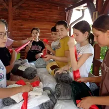 O parohie rurală din Ilfov a adus ajutoare unui centru de vârstnici din București