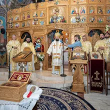 Biserica bucureșteană închinată marilor mucenici Gheorghe și Pantelimon deține moaștele ambilor săi ocrotitori