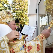 PS Varlaam a sfinţit biserica „Sfânta Treime” din comuna prahoveană Măgureni
