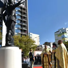 PS Varlaam Ploieșteanul a binecuvântat monumentul Ecaterinei Teodoroiu: Numele ei e în altarul Catedralei Naționale