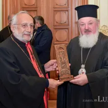 Patriarhul armenilor catolici a vizitat Palatul Patriarhiei din București