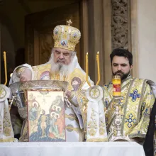 Patriarhul Daniel: Boboteaza, sărbătoarea prin care iubirea lui Dumnezeu se arată oamenilor