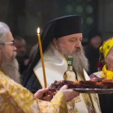 Eroii Revoluției pomeniți la Catedrala Patriarhală: Aducerea aminte este semnul că ei sunt păstrați în iubirea noastră