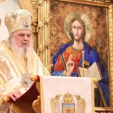 Patriarhul Daniel: Crăciunul este o sărbătoare a iubirii smerite și milostive a lui Dumnezeu