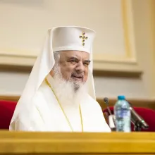 Patriarhul Daniel, mesaj de binecuvântare adresat romilor: Biserica, implicată în emanciparea lor
