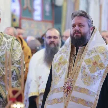 PS Paisie Sinaitul la Mănăstirea Caraiman: Măsura umanității se determină în atitudinea față de suferință și de cei suferinzi