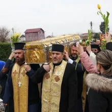 Sf. Dimitrie a primit onorul jandarmilor prahoveni. 14 comunități vizitate în a treia zi de pelerinaj