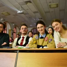 Luna pentru viață la București: Studenții Facultății de Teologie au vizionat un film despre adopție