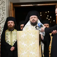 Moaștele Sf. Dimitrie la Samurcășești: PS Paisie Sinaitul îndeamnă la empatie și compasiune față de cei bolnavi