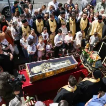 Moaștele Sf. Dimitrie cel Nou au ajuns la ctitoria care a dat nume Bucureștilor și la Mănăstirea Radu Vodă