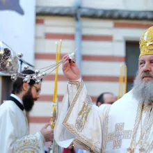 PS Timotei Prahoveanul, sfat pentru a ne proteja copiii de suferință: Fără ajutorul lui Dumnezeu, nu putem nimic