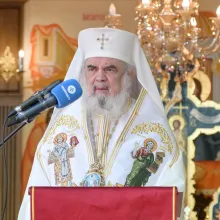 Patriarhul Daniel explică de ce eroii naționali sunt pomeniți de Înălțarea Domnului