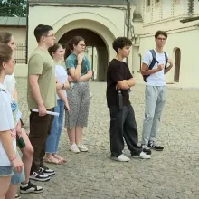 Arhiepiscopia Bucureștilor pregătește ghizi turistici printr-un proiect dedicat tinerilor