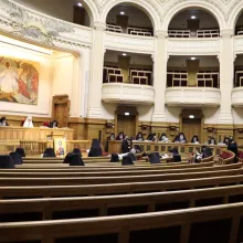 Sfântul Sinod s-a întrunit la București: Teme în discuție