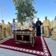 Duminica Tuturor Sfinților este marea bucurie a Bisericii: PS Timotei Prahoveanul a sfințit lucrările de la Parohia Gherman