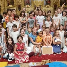Peste 150 copii participă la Tabăra „Zbor prin povești” de la Biserica Domnița Bălașa din Capitală