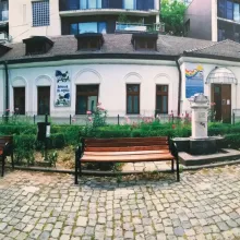 Grădinița Bisericii Mavrogheni întâmpină cu un nou spațiu de joacă preșcolarii – inclusiv pe cei cu nevoi speciale