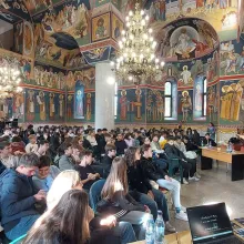 Parohia „Iancu Vechi” – Mătăsari din Capitală găzduiește o dezbatere despre combaterea consumului de droguri în rândul tinerilor