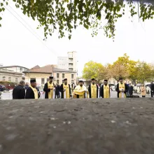 Slujbă de pomenire pentru victimele Colectiv: „Este o durere comună, a părinților, a familiilor, a Bisericii”