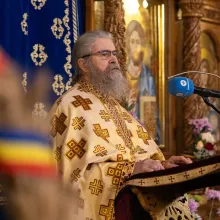 Sf. Paisie de la Neamț, sărbătorit în Capitală: Suntem datori să urmăm sfintele sale învățături, spune arhim. Clement Haralam