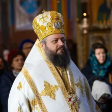 Hram la Biserica Lucaci din București: PS Paisie a vorbit despre un sfânt vindecător al copiilor