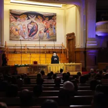 Facerea de bine este un semn al prezenței Duhului Sfânt: PS Timotei Prahoveanul la concertul caritabil al studenților teologi