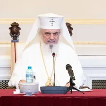 „Om al rugăciunii, faţă senină şi misionar dinamic”: Patriarhul Daniel despre Episcopul vicar Gherasim Putneanul