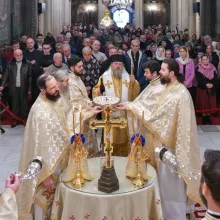 Eroii Revoluției din decembrie 1989 au fost pomeniți la Catedrala Patriarhală