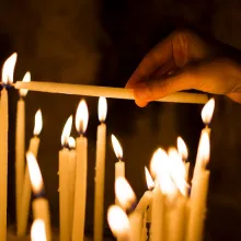 Patriarhul Daniel, condoleanțe la înmormântarea a unui „slujitor statornic și conștiincios”: Pr. Dumitru Lungu