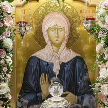 Schitul Darvari din București a primit moaștele Sfintei Matrona