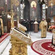 Patriarhul Daniel: Sfânta Lumină produce o mare bucurie celor care o primesc